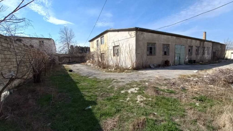 32 sot torpaq satılır, Ulduz m.-1