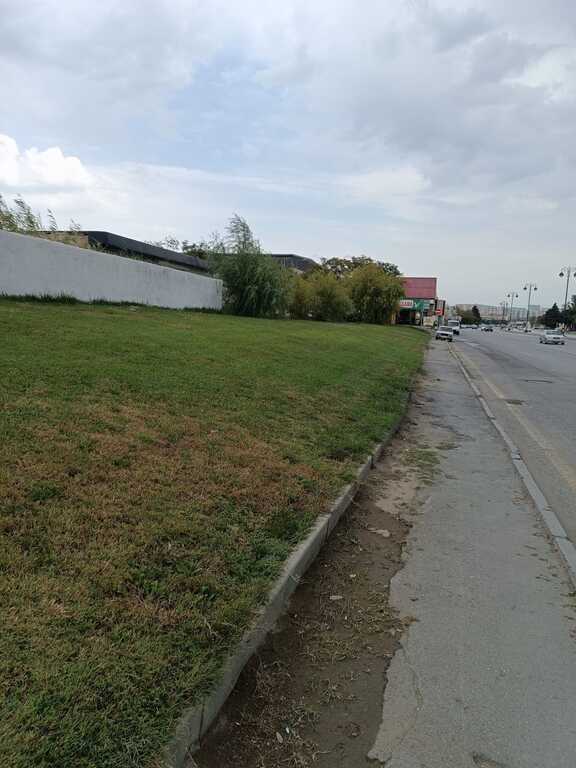 15 sot torpaq satılır, Xətai-4