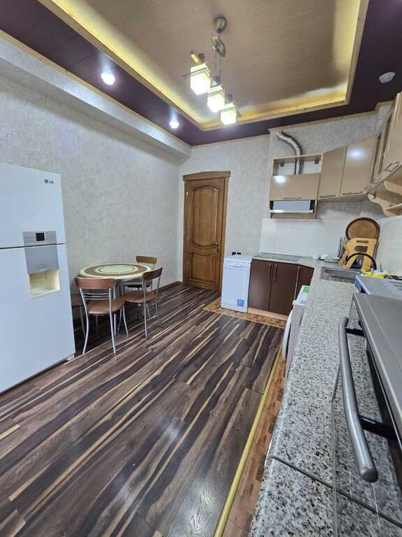 Satılır 3 otaqlı yeni tikili, 175 m², Nizami m.-10
