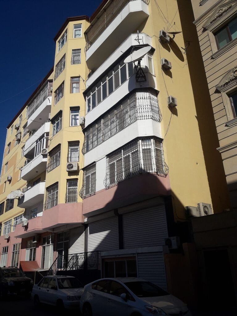 Satılır 5 otaqlı yeni tikili, 300 m², Nizami m.-1