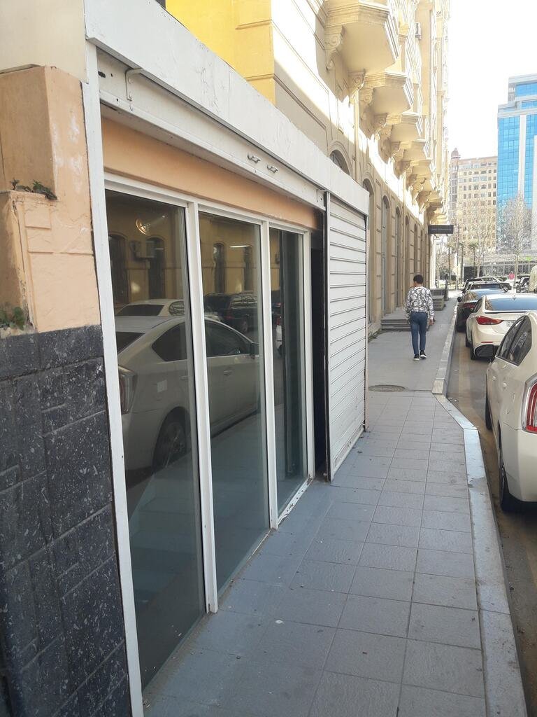Satılır 5 otaqlı yeni tikili, 300 m², Nizami m.-27