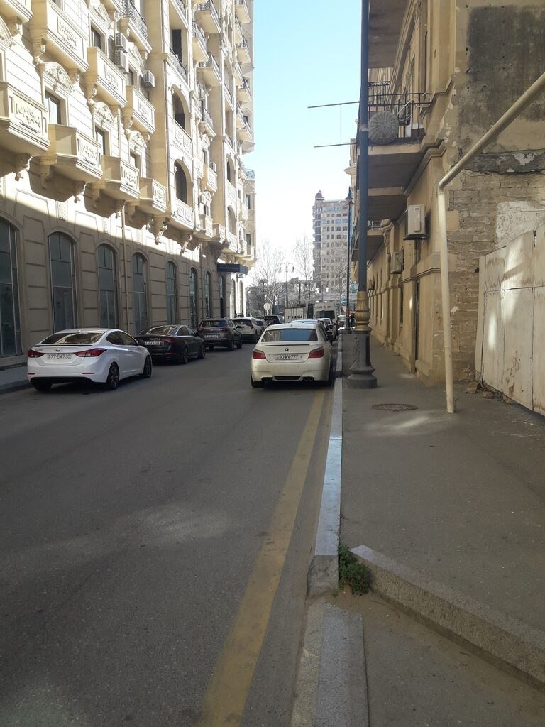 Satılır 5 otaqlı yeni tikili, 300 m², Nizami m.-28
