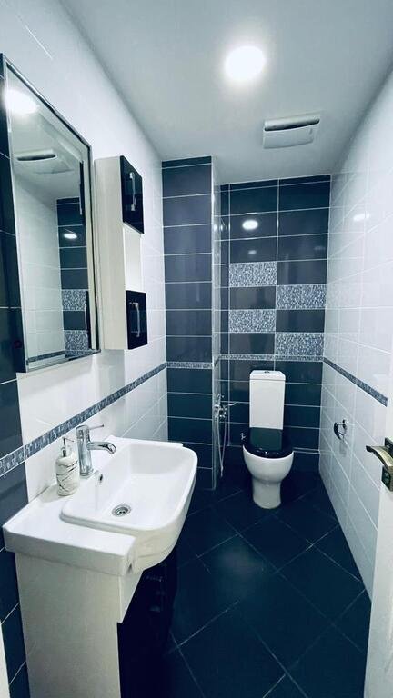 Kirayə verilir 3 otaqlı yeni tikili, 180 m², Nəsimi-12