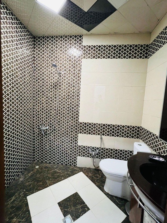 Kirayə verilir 3 otaqlı yeni tikili, 125 m², Xalqlar dostluğu m.-4