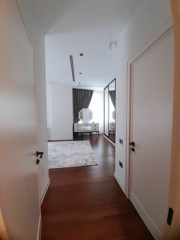 Kirayə verilir 4 otaqlı yeni tikili, 220 m², Sahil m.-10