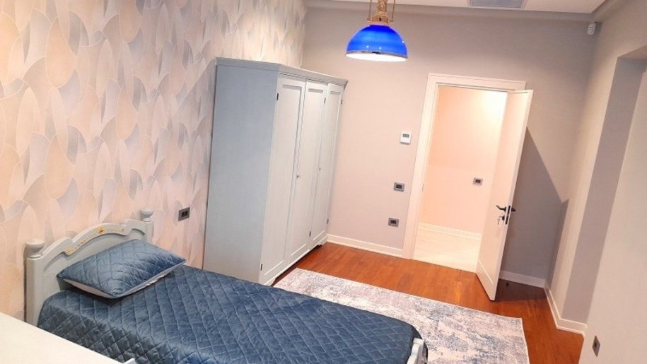 Kirayə verilir 4 otaqlı yeni tikili, 220 m², Sahil m.-15