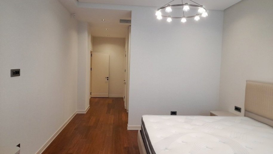Kirayə verilir 4 otaqlı yeni tikili, 220 m², Sahil m.-18