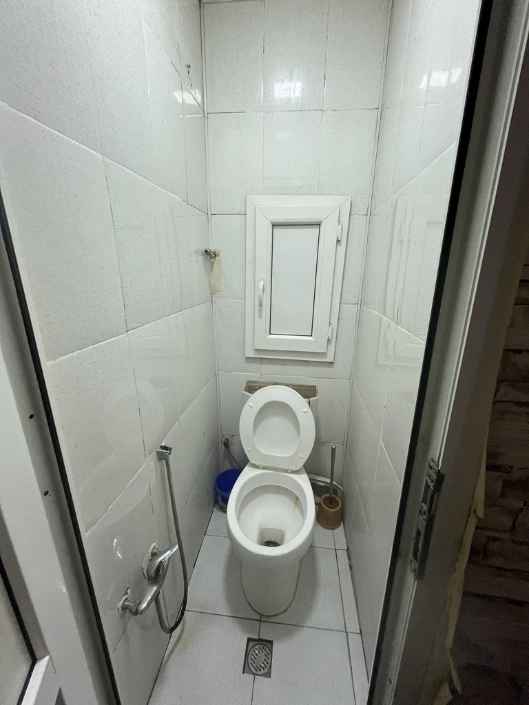 Kirayə verilir 2 otaqlı köhnə tikili, 60 m², Memar Əcəmi m.-5