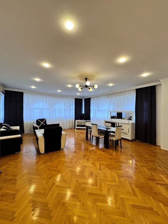 Satılır 4 otaqlı yeni tikili, 134.9 m², 28 May m.-4