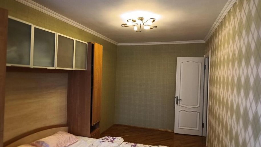 Kirayə verilir 3 otaqlı köhnə tikili, 90 m², Nizami m.-3