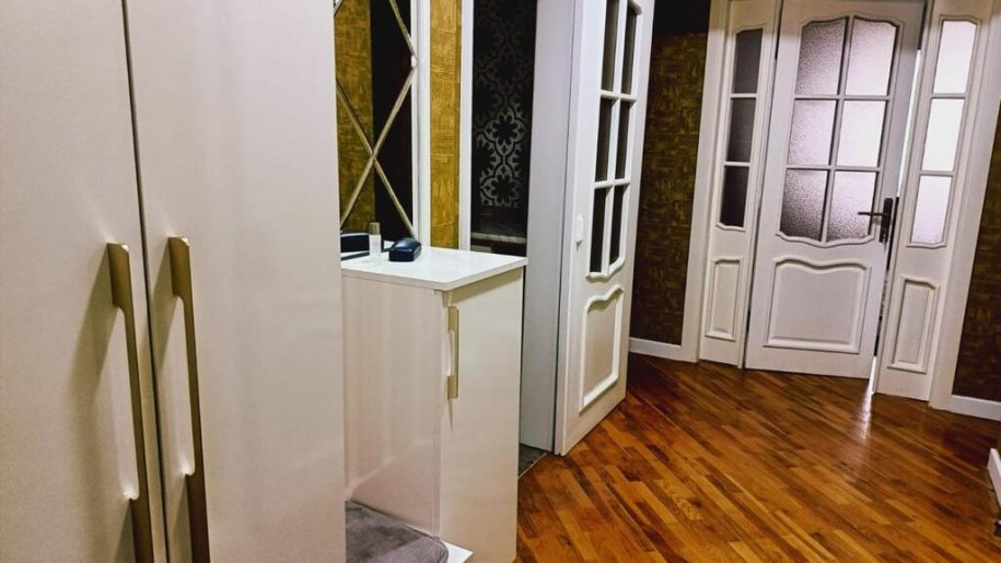 Kirayə verilir 3 otaqlı köhnə tikili, 90 m², Nizami m.-5