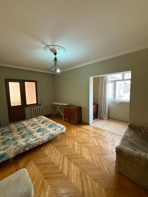 Satılır 2 otaqlı köhnə tikili, 65 m², Gənclik m.-2