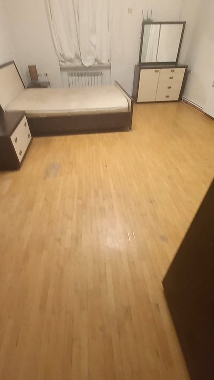 Satılır 2 otaqlı köhnə tikili, 60 m², Elmlər Akademiyası m.-6