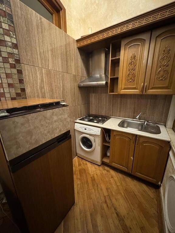 Kirayə verilir 4 otaqlı köhnə tikili, 110 m², Sahil m.-8