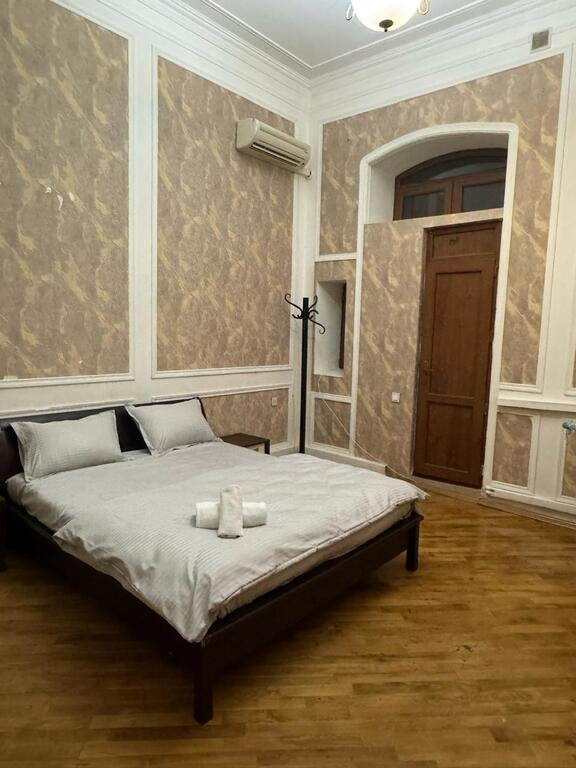 Kirayə verilir 4 otaqlı köhnə tikili, 110 m², Sahil m.-11