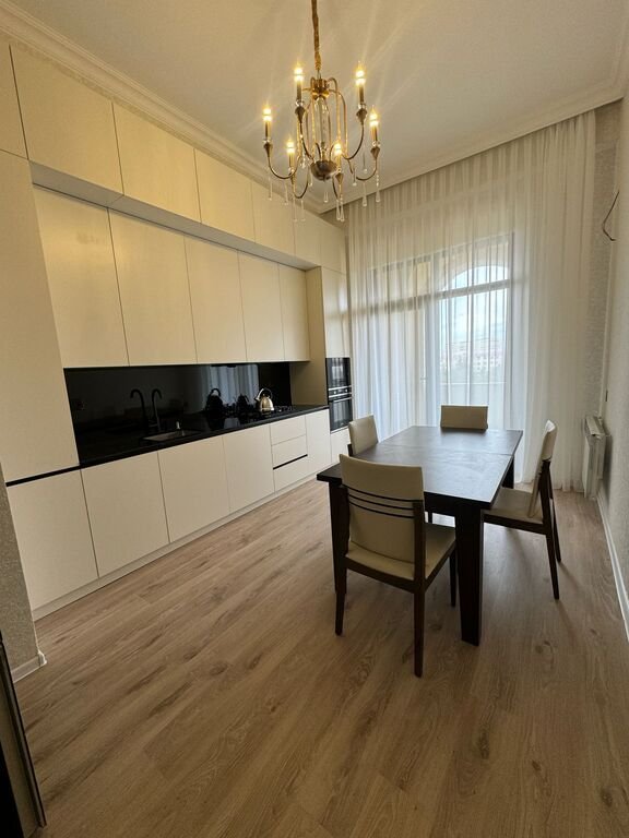 Kirayə verilir 3 otaqlı yeni tikili, 144 m², Sumqayıt-1