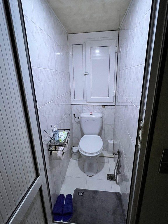 Satılır 4 otaqlı köhnə tikili, 100 m², Xalqlar dostluğu m.-8