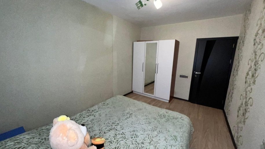 Satılır 4 otaqlı köhnə tikili, 100 m², Xalqlar dostluğu m.-15