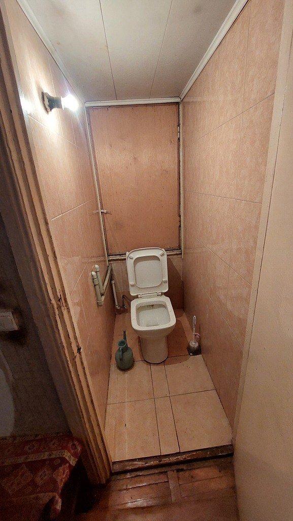 Satılır 4 otaqlı köhnə tikili, 100 m², Azadlıq Prospekti m.-8