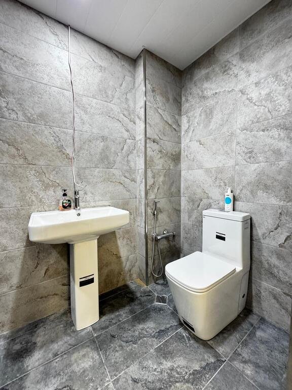 Kirayə verilir 3 otaqlı köhnə tikili, 110 m², Sahil m.-8