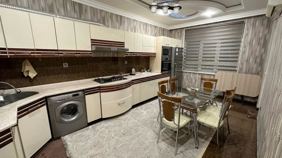 Kirayə verilir 3 otaqlı yeni tikili, 160 m², Memar Əcəmi m.-9