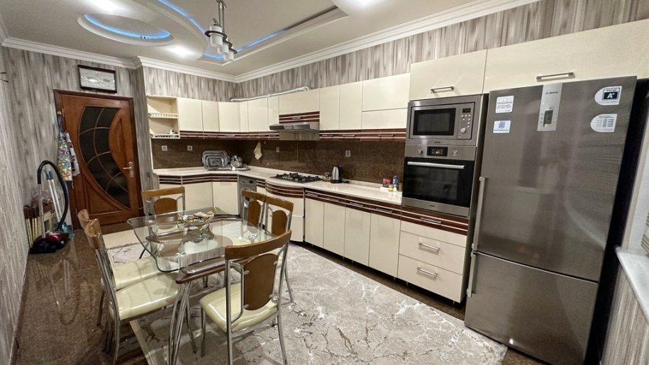 Kirayə verilir 3 otaqlı yeni tikili, 160 m², Memar Əcəmi m.-10