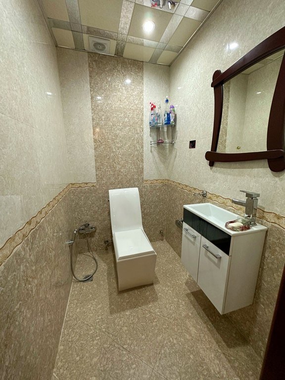 Kirayə verilir 3 otaqlı yeni tikili, 160 m², Memar Əcəmi m.-12