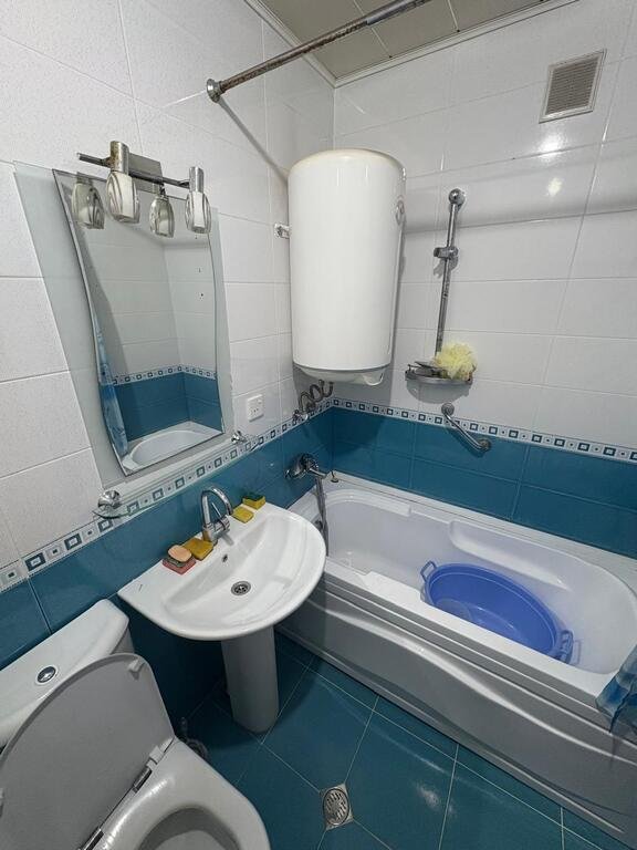 Kirayə verilir 1 otaqlı köhnə tikili, 45 m², Xətai m.-2
