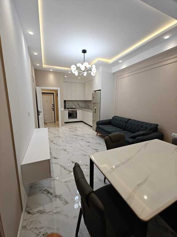 Kirayə verilir 3 otaqlı yeni tikili, 80 m², İnşaatçılar m.-1