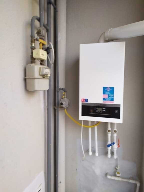 Kirayə verilir 3 otaqlı yeni tikili, 70 m², İnşaatçılar m.-11