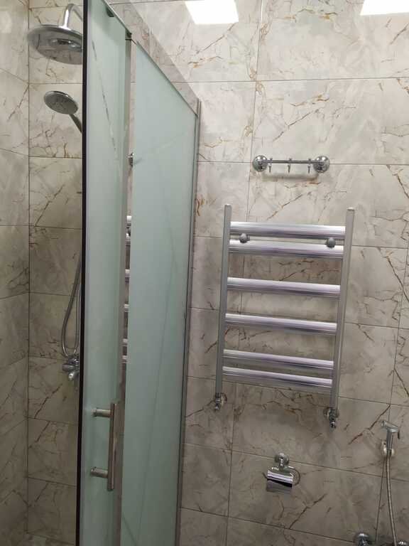 Kirayə verilir 3 otaqlı yeni tikili, 70 m², İnşaatçılar m.-16
