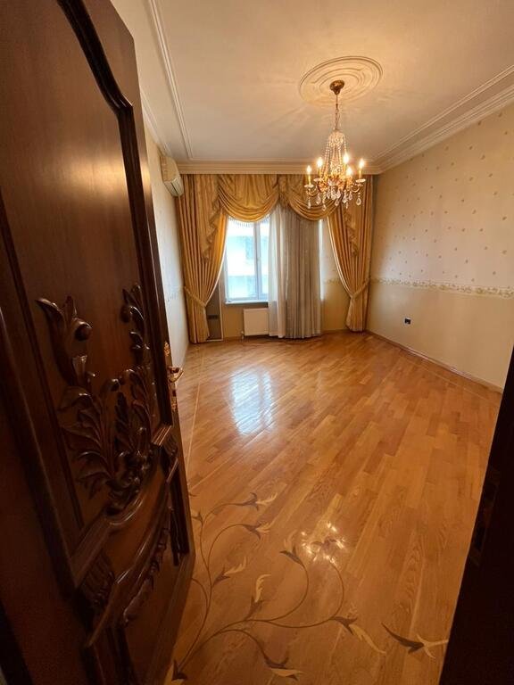 Satılır 4 otaqlı yeni tikili, 180 m², Nizami m.-6