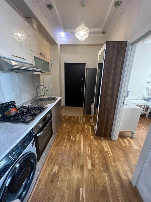 Kirayə verilir 3 otaqlı yeni tikili, 90 m², İnşaatçılar m.-9