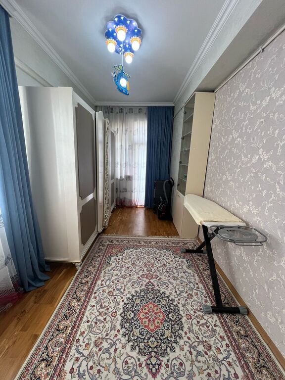 Kirayə verilir 3 otaqlı yeni tikili, 90 m², İnşaatçılar m.-25