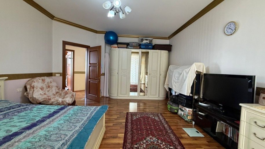 Satılır 3 otaqlı yeni tikili, 160 m², Gənclik m.-4