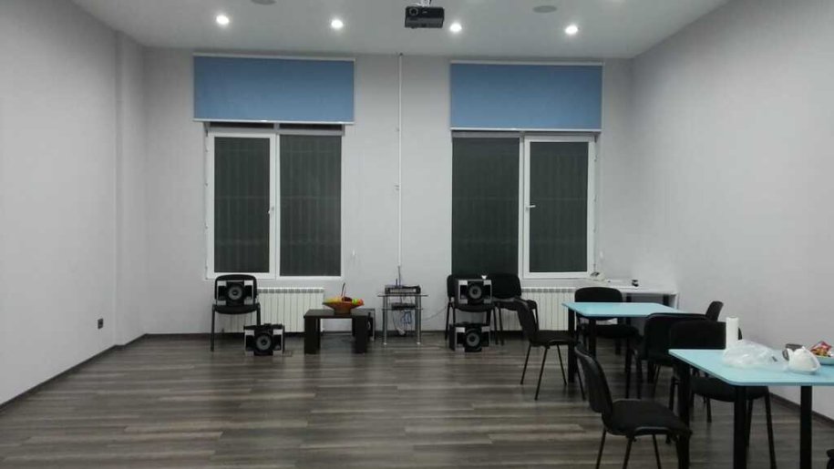 300 m<sup>2</sup> ofis satılır, İnşaatçılar m.-13