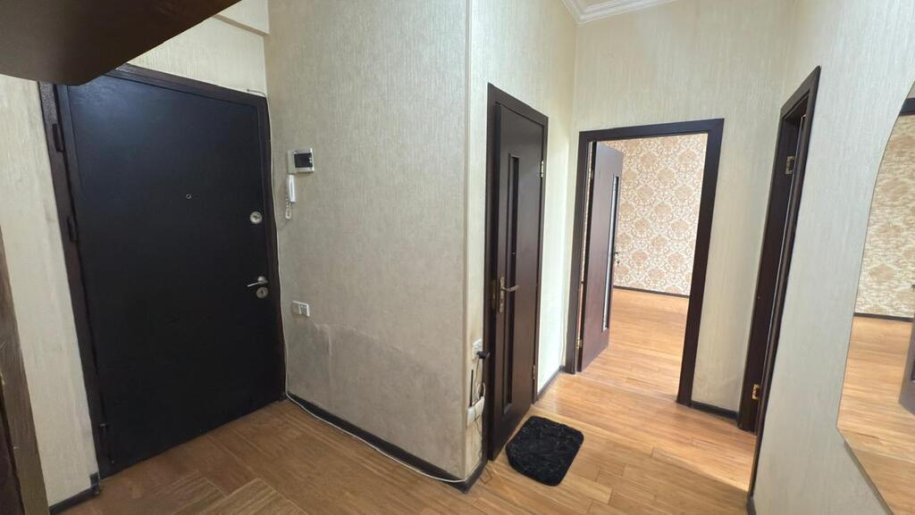 Satılır 2 otaqlı yeni tikili, 65 m², Massiv D-10