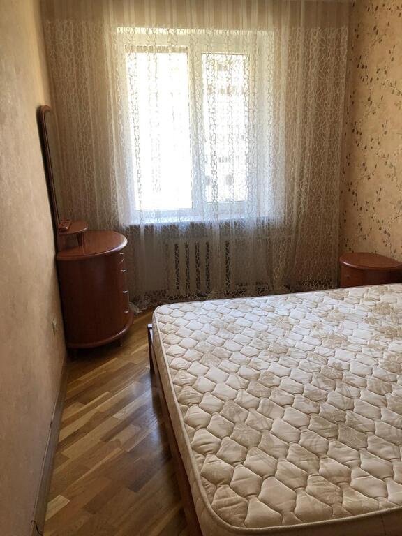 Kirayə verilir 3 otaqlı köhnə tikili, 85 m², Elmlər Akademiyası m.-8