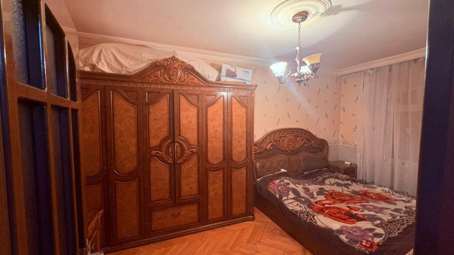 Satılır 4 otaqlı köhnə tikili, 105 m², Nizami m.-4