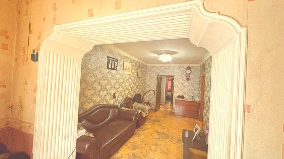 Satılır 4 otaqlı köhnə tikili, 105 m², Nizami m.-8