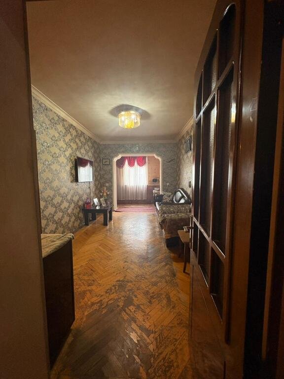 Satılır 4 otaqlı köhnə tikili, 105 m², Nizami m.-16