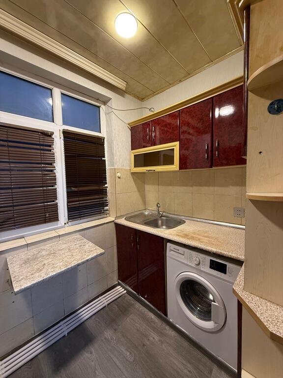 Satılır 2 otaqlı köhnə tikili, 50 m², 20 Yanvar m.-6