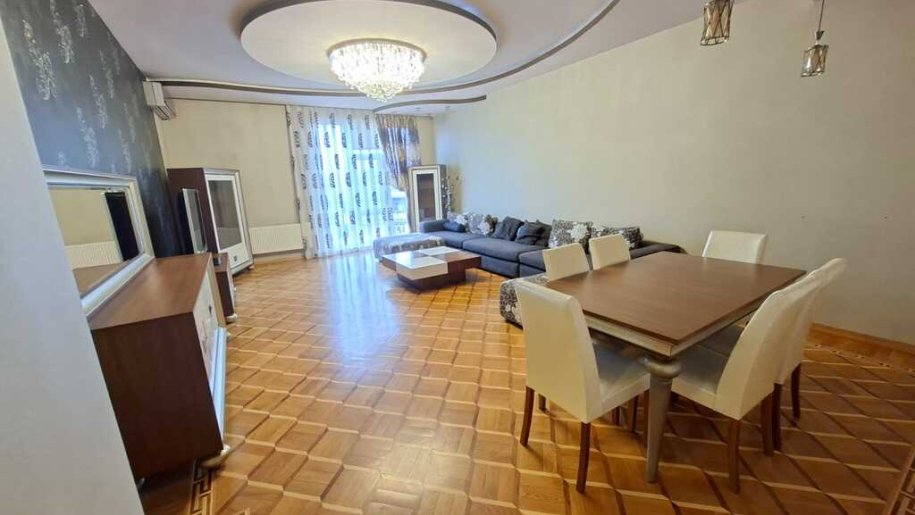 Satılır 4 otaqlı yeni tikili, 180 m², Gənclik m.-4