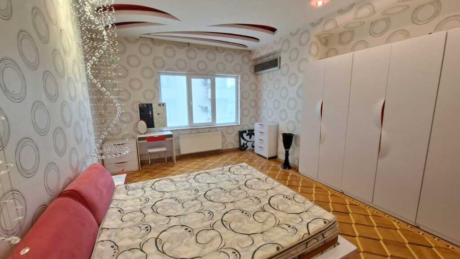Satılır 4 otaqlı yeni tikili, 180 m², Gənclik m.-15