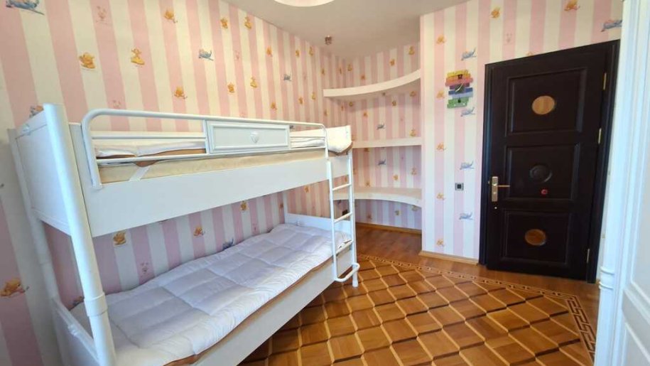 Satılır 4 otaqlı yeni tikili, 180 m², Gənclik m.-22