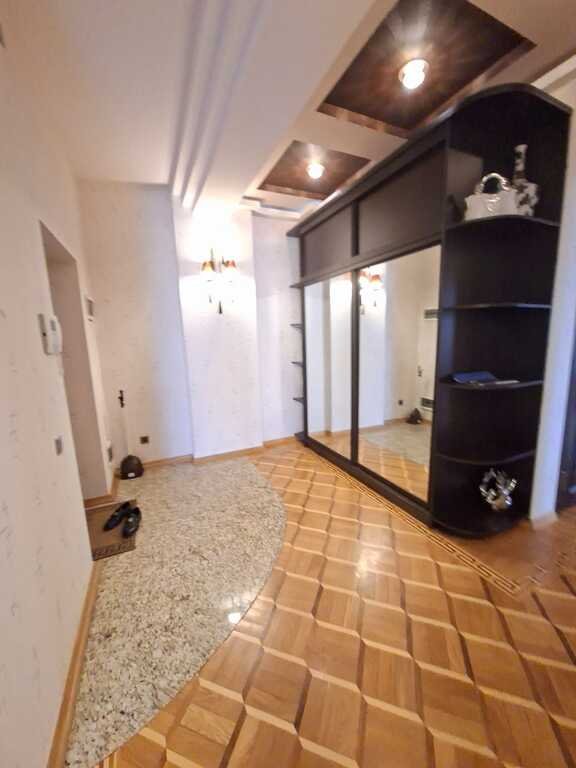 Satılır 4 otaqlı yeni tikili, 180 m², Gənclik m.-25