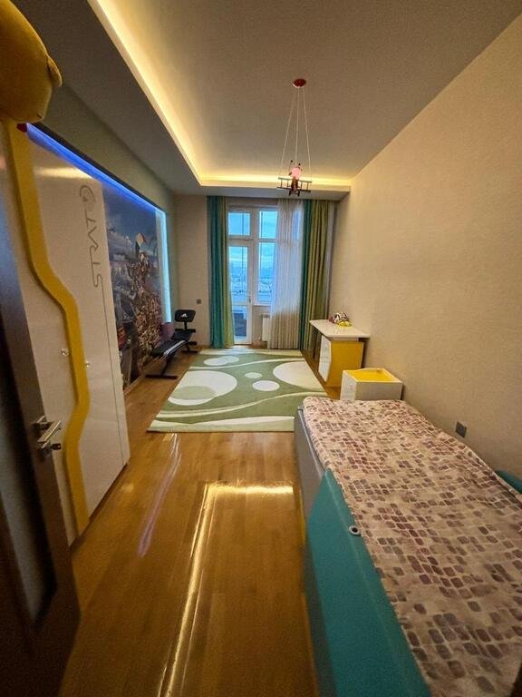 Kirayə verilir 3 otaqlı yeni tikili, 136 m², Gənclik m.-5
