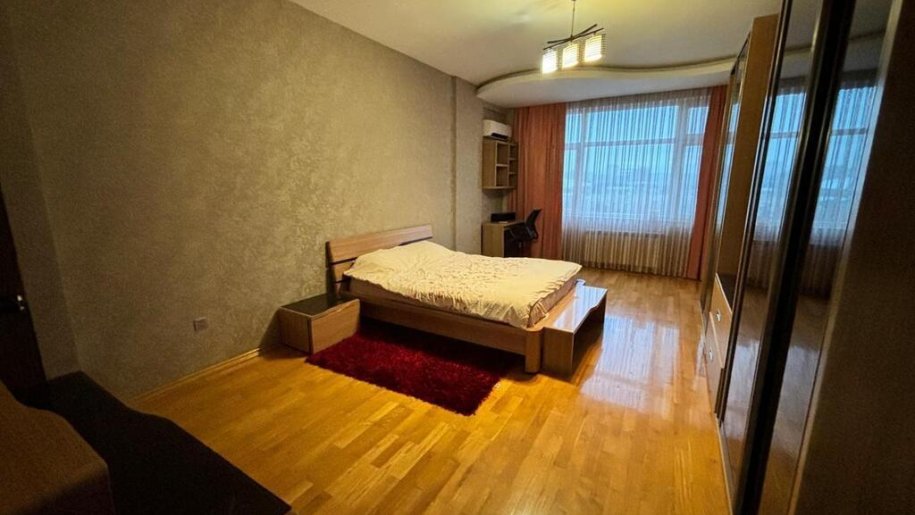 Kirayə verilir 3 otaqlı yeni tikili, 136 m², Gənclik m.-12