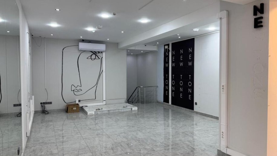 120 kv.m. obyekt icarəyə verilir, 28 May m.-2