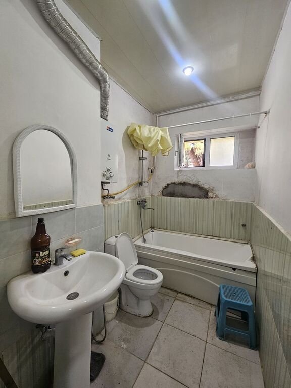 Satılır 3 otaqlı köhnə tikili, 60 m², Nəsimi-10